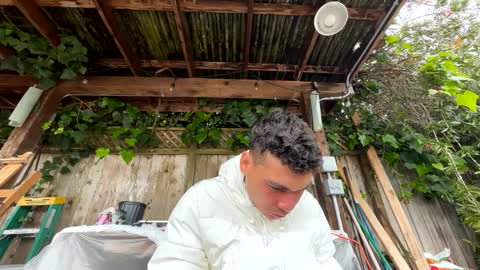 Snapshot of coronelking chatting on March 2025 06:54:01 PM coronelking online show from March 2025 06:54:01 PM