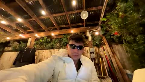 Snapshot of coronelking chatting on November 2025 02:50:02 AM coronelking online show from November 2025 02:50:02 AM