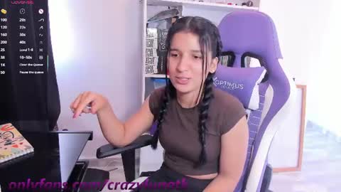 Lunita online show from July 2026 01:47:01 PM