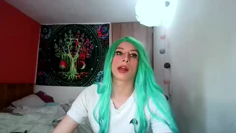 cosmic_crystal online show from February 2025 08:50:02 PM