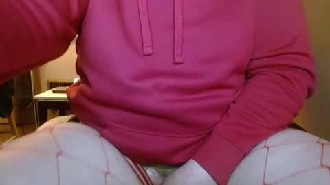 Snapshot of cosmicjones88 chatting on December 2024 07:25:02 AM cosmicjones88 online show from December 2024 07:25:02 AM