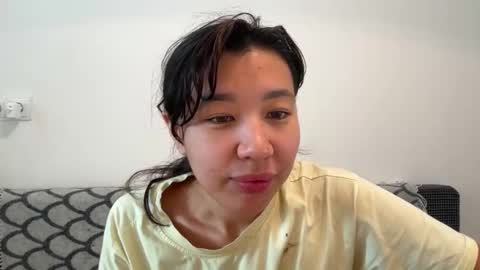 Snapshot of cosmo_pussy chatting on October 2025 11:28:02 AM Lina online show from October 2025 11:28:02 AM