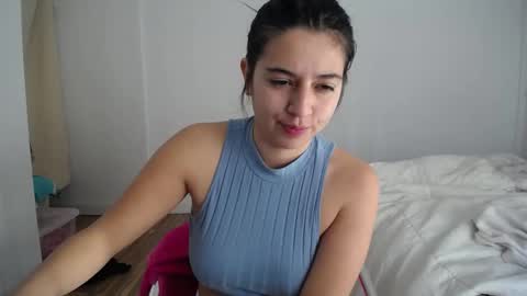 Snapshot of costantine_helena24 chatting on January 2025 01:41:02 PM costantine helena24 online show from January 2025 01:41:02 PM