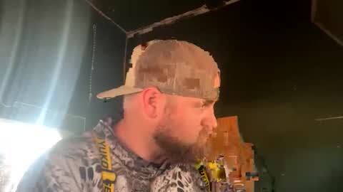 countrystrong35 online show from November 2025 09:04:01 PM