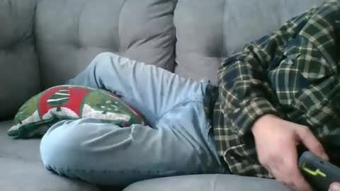 Kylenaughtybi89 online show from December 2025 03:43:01 PM