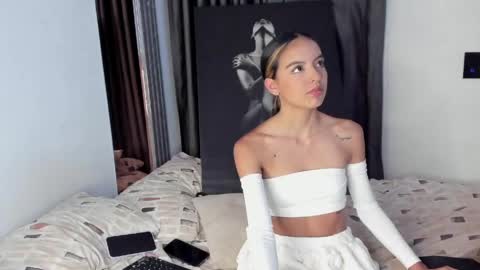couple_funnyy online show from May 2026 11:34:04 PM
