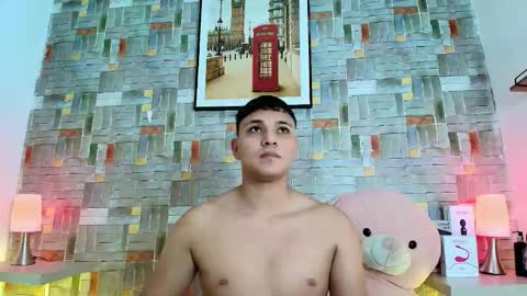 Snapshot of couplelovely_dss chatting on October 2025 09:00:02 PM Barby and Kenny online show from October 2025 09:00:02 PM