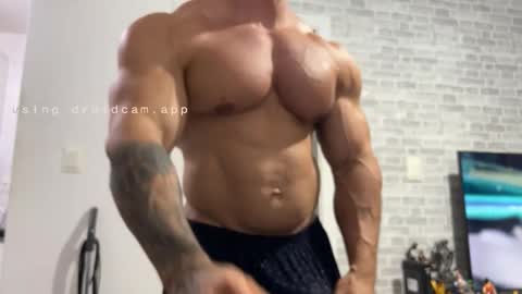 couplemuscle40 online show from February 2026 10:40:01 PM