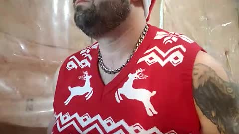 Snapshot of coupleoffantastics chatting on December 2025 09:51:02 AM coupleoffantastics online show from December 2025 09:51:02 AM