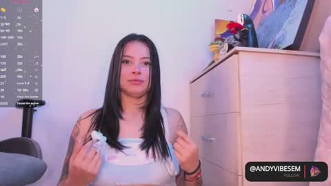 Snapshot of couplevibes_ chatting on July 2026 02:49:02 AM Emily Andy online show from July 2026 02:49:02 AM