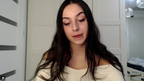 Snapshot of courtney_lux chatting on December 2025 03:05:01 PM Courtney online show from December 2025 03:05:01 PM