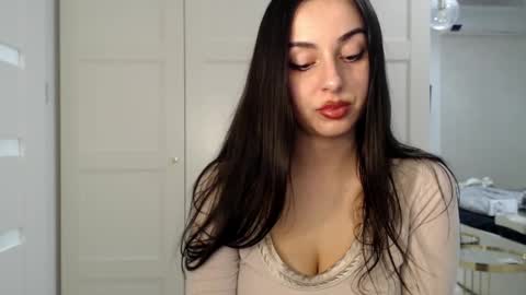 Snapshot of courtney_lux chatting on December 2025 03:17:02 PM Courtney online show from December 2025 03:17:02 PM