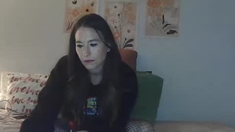 Snapshot of courtscutekitty chatting on November 2025 08:37:02 AM courtscutekitty online show from November 2025 08:37:02 AM