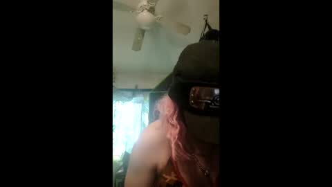 crackback_kyd online show from April 2026 08:25:02 PM