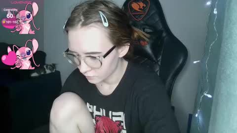 Snapshot of crash_test13 chatting on February 2025 02:00:02 PM crash_test13 online show from February 2025 02:00:02 PM