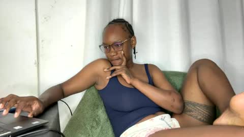 Snapshot of crave_meslowly chatting on July 2026 03:30:01 AM Taliee online show from July 2026 03:30:01 AM