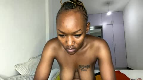 Snapshot of crave_meslowly chatting on July 2026 11:37:02 PM Taliee online show from July 2026 11:37:02 PM