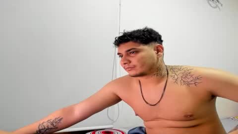 Snapshot of crazy_keisyhot chatting on November 2025 02:55:02 AM crazy_keisyhot online show from November 2025 02:55:02 AM