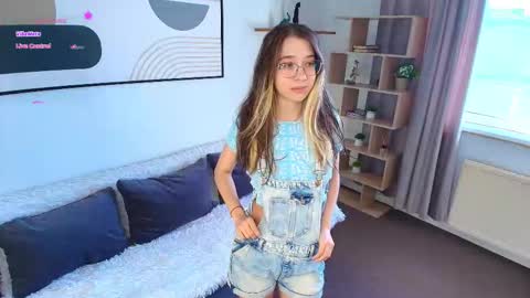 Emma online show from March 2026 07:01:01 AM