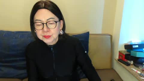 Kelly   online show from June 2026 05:34:01 AM
