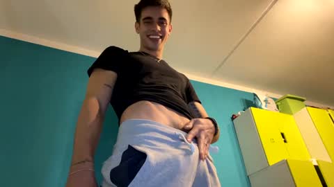 Snapshot of crazydickboy3 chatting on December 2024 09:14:02 AM crazydickboy3 online show from December 2024 09:14:02 AM