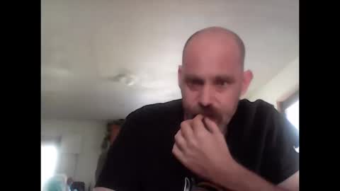 crazyheratic8 online show from October 2025 08:42:01 PM