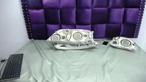 Snapshot of crazyonme chatting on December 2024 12:15:01 PM diosalinda online show from December 2024 12:15:01 PM