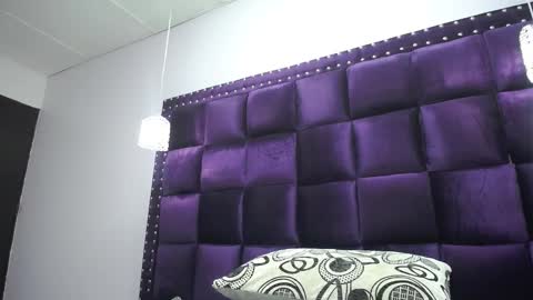 Snapshot of crazyonme chatting on January 2025 11:06:01 PM diosalinda online show from January 2025 11:06:01 PM