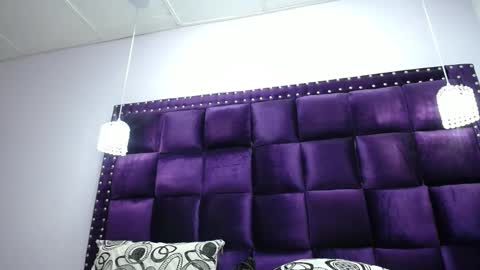 Snapshot of crazyonme chatting on March 2025 07:06:01 PM diosalinda online show from March 2025 07:06:01 PM