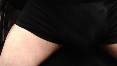 Crazywitty online show from November 2025 06:12:01 AM