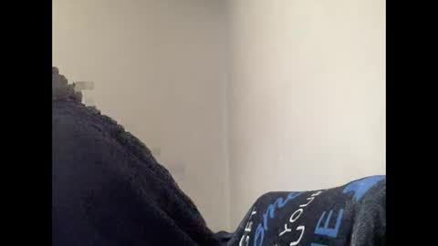 Snapshot of creame_sensation chatting on December 2024 04:17:01 PM PHANTOMTARGARYENXXX online show from December 2024 04:17:01 PM