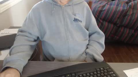 Snapshot of creamormilk chatting on September 2025 04:52:01 PM Creamormilk online show from September 2025 04:52:01 PM