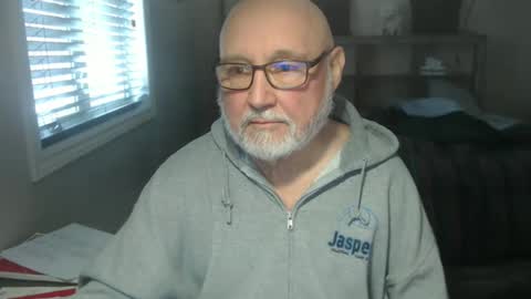 Snapshot of creamormilk chatting on December 2025 02:04:02 PM Creamormilk online show from December 2025 02:04:02 PM