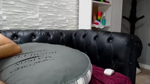 Snapshot of creampienacia chatting on December 2025 03:39:02 PM CreampiEnacia online show from December 2025 03:39:02 PM