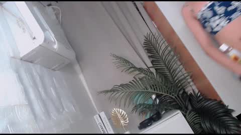 Delilah online show from October 2025 08:26:01 AM