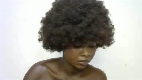 Snapshot of creamybabee chatting on January 2025 10:40:02 AM queen online show from January 2025 10:40:02 AM