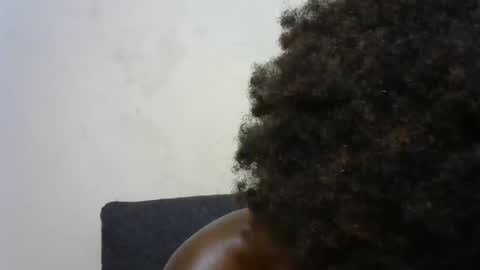 Snapshot of creamybabee chatting on February 2025 11:35:01 PM queen online show from February 2025 11:35:01 PM