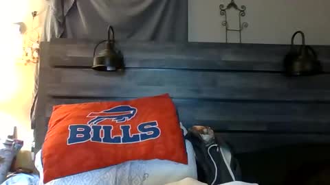 Snapshot of creamymadona chatting on January 2026 03:06:01 PM Heather online show from January 2026 03:06:01 PM