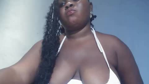 Snapshot of creamyposh1 chatting on October 2025 08:43:01 PM creamyposh1 online show from October 2025 08:43:01 PM