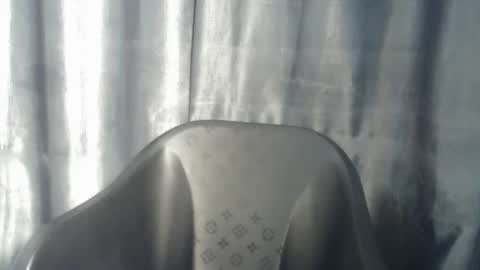 Snapshot of creamyposh1 chatting on November 2025 04:34:02 AM creamyposh1 online show from November 2025 04:34:02 AM