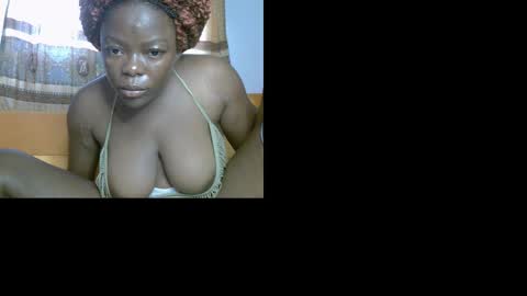 Snapshot of creamypussyxx chatting on November 2025 01:04:02 PM creamypussyxx online show from November 2025 01:04:02 PM
