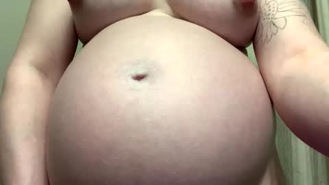 Breed me daddy  online show from February 2026 05:00:02 AM