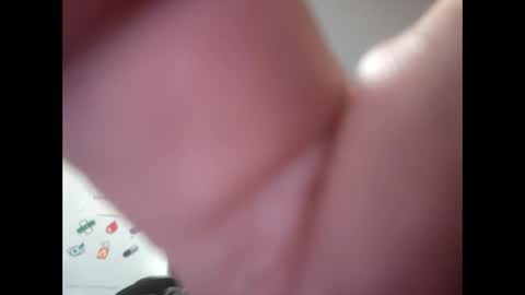 Snapshot of creeeping_death chatting on January 2025 05:58:01 AM The hopeless romantic online show from January 2025 05:58:01 AM