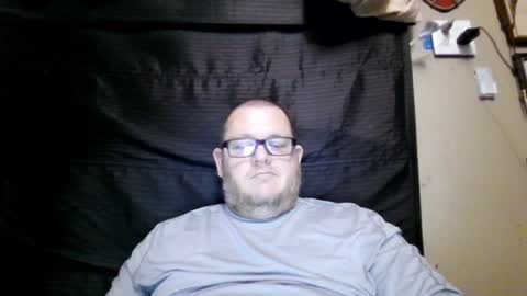 Snapshot of creeeping_death chatting on January 2025 05:47:02 AM The hopeless romantic online show from January 2025 05:47:02 AM