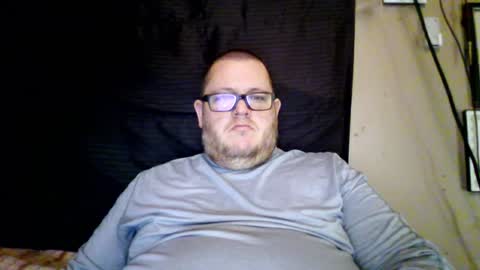 Snapshot of creeeping_death chatting on January 2025 09:17:02 PM The hopeless romantic online show from January 2025 09:17:02 PM