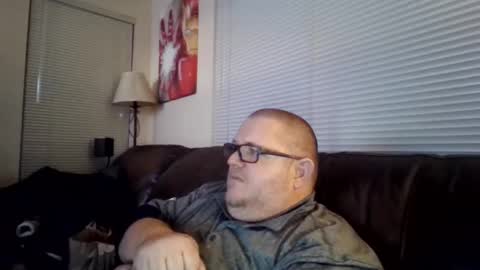 Snapshot of creeeping_death chatting on February 2025 07:45:01 AM The hopeless romantic online show from February 2025 07:45:01 AM