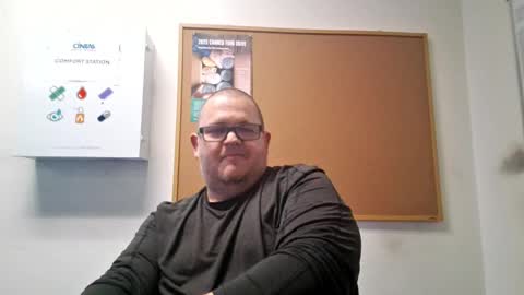 Snapshot of creeeping_death chatting on February 2025 06:28:01 AM The hopeless romantic online show from February 2025 06:28:01 AM