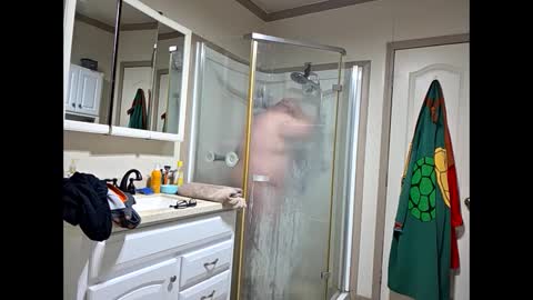 Snapshot of creeeping_death chatting on November 2025 08:38:02 AM The hopeless romantic online show from November 2025 08:38:02 AM