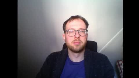 Snapshot of creloxp chatting on December 2024 12:42:01 PM creloxp online show from December 2024 12:42:01 PM