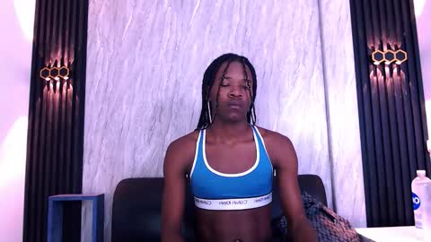 Snapshot of criisbrown_ chatting on December 2025 11:52:01 AM CriisBrown online show from December 2025 11:52:01 AM